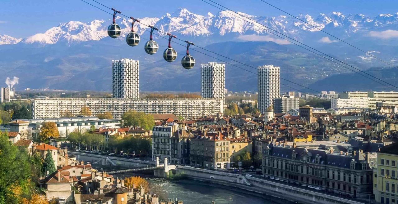 Logement Entier Grenoble Avec Vue Sur La Bastille Apartment Exterior photo